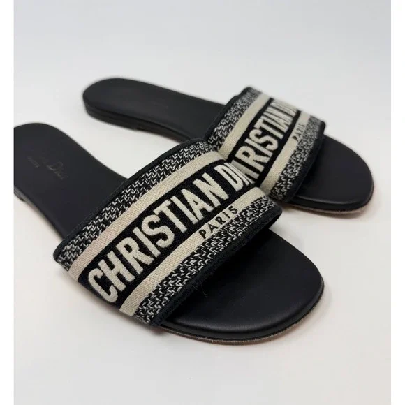 Christian Dior Dway Sandal Slides Size 8.5 US 38.5 EU - Picture 2 of 6